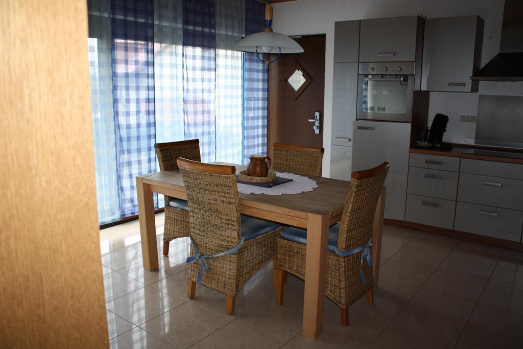 Apartment Charlotte Нойнкірхен Номер фото